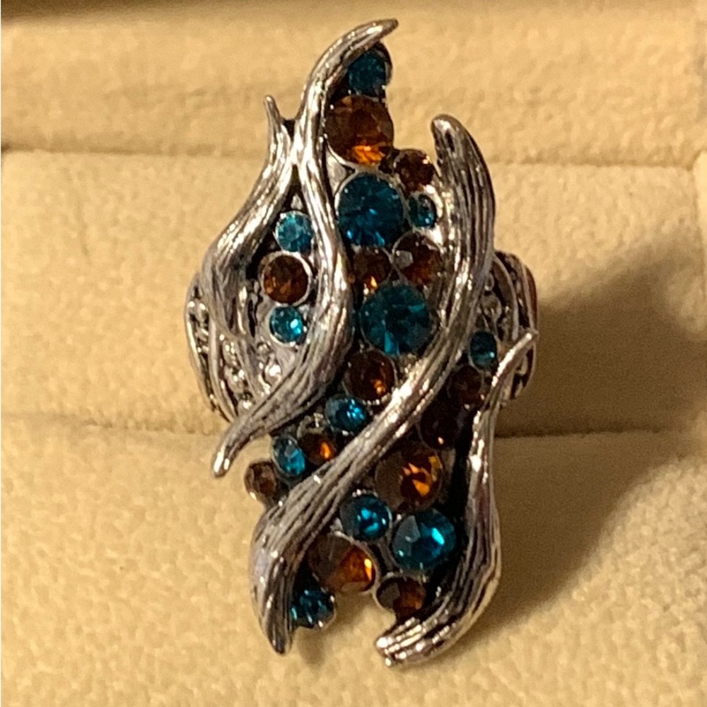 Unique silver ring Statement ring